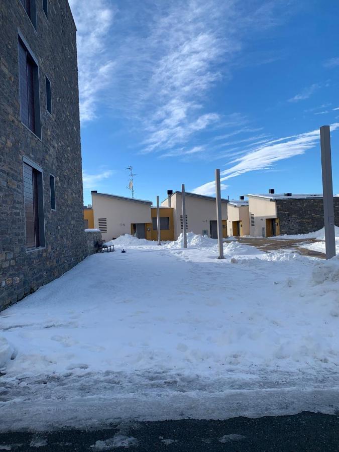 Varellas Huesca Buitenkant foto